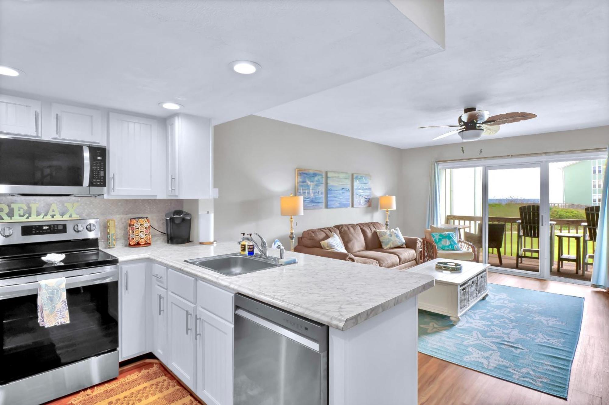 Ocean View & Easy Access! Apartment Surf City